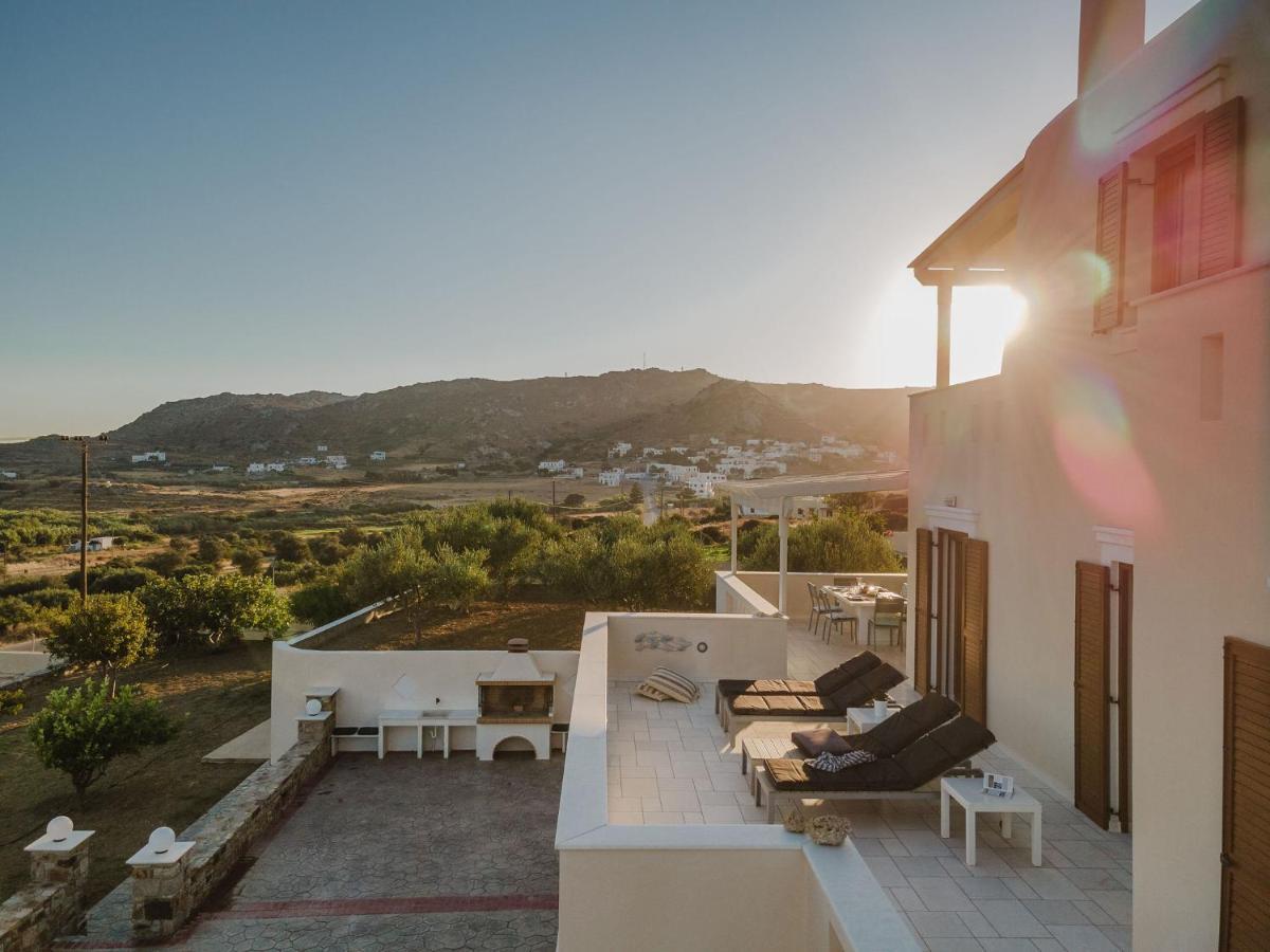 Villa Elia Mélanes Екстериор снимка