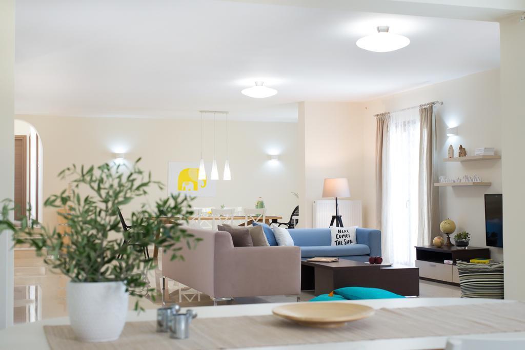 Villa Elia Mélanes Екстериор снимка