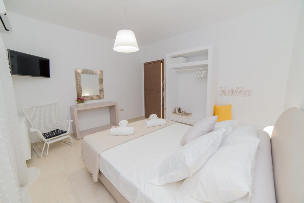 Villa Elia Mélanes Екстериор снимка